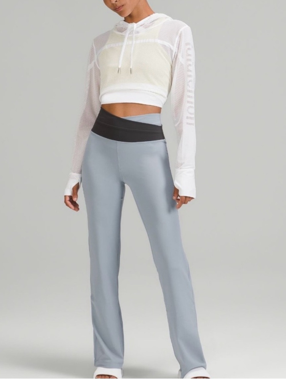 Lululemon Astro Throwback
Pants